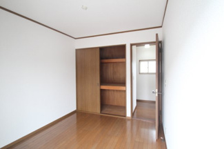 【子供部屋】 | N松原貸家 | 2F真ん中の洋室です