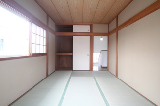 【子供部屋】 | N松原貸家 | 2F、6帖の和室です