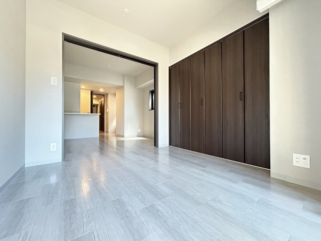 【寝室】NSP BUILDING HEIWAODORI