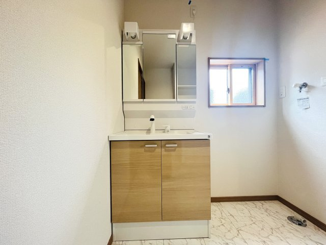 【独立洗面台】 | 深谷市荒川第１期　ワイウッドコート　新築戸建　全7区画　7号棟