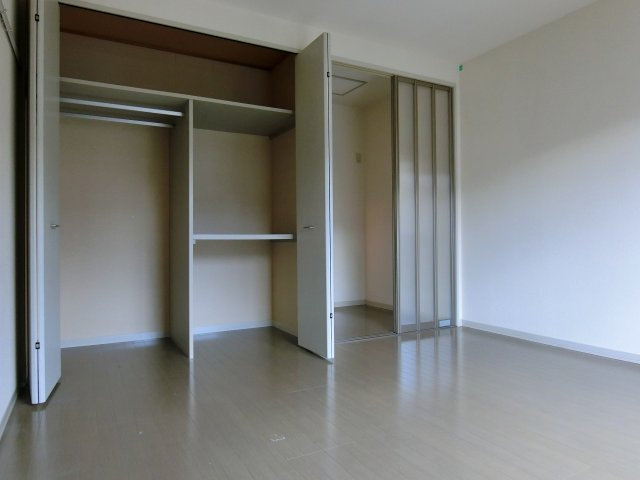 シャーメゾンKの居間・リビング