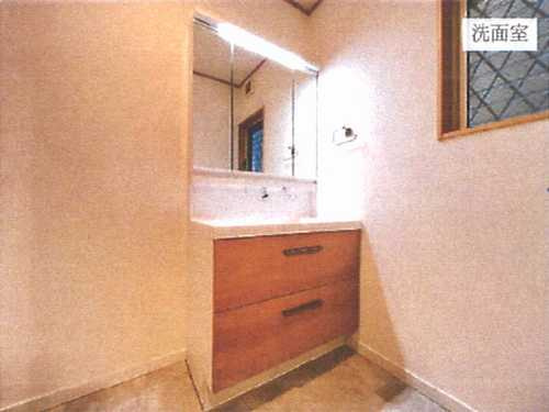 横浜市戸塚区前田町　リフォーム済中古戸建の独立洗面台