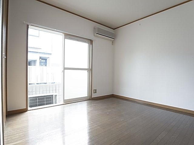 神戸市須磨区中島町２丁目のアパート