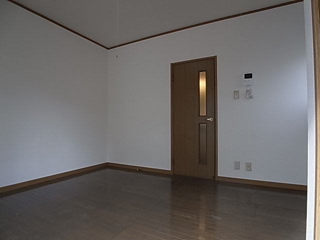 神戸市須磨区中島町２丁目のアパート
