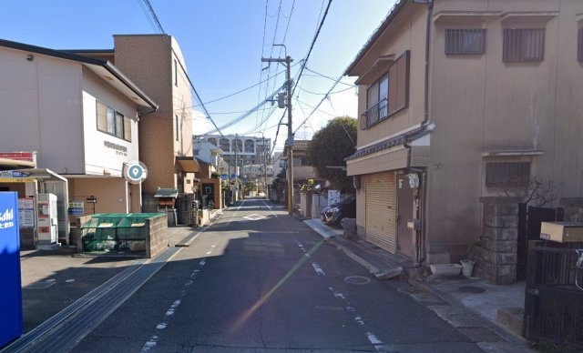 高槻市上本町のアパートの周辺