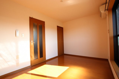 【洋室】 | COZY HOUSE, GUMINOKI