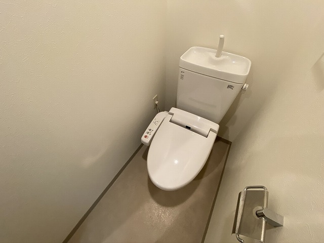 神戸市須磨区大田町４丁目の賃貸マンションのトイレ|ウォシュレット付