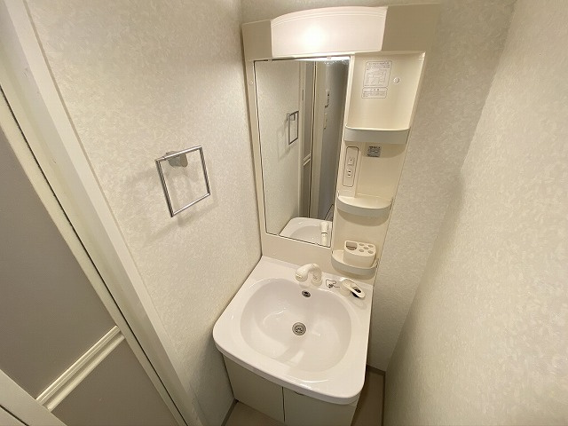 神戸市須磨区大田町４丁目の賃貸マンションの洗面所