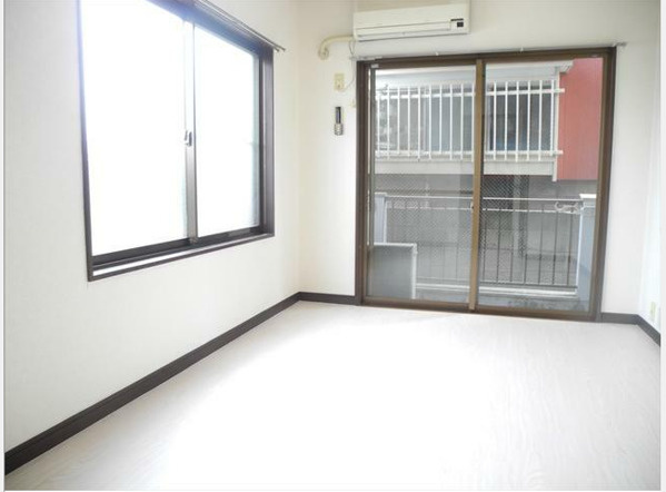 【居間・リビング】 | オリーアルカジック武原