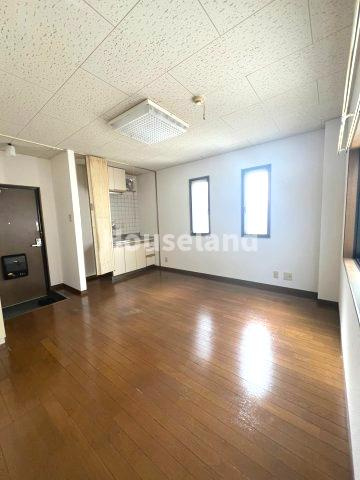 シャトレ堀川の居間・リビング