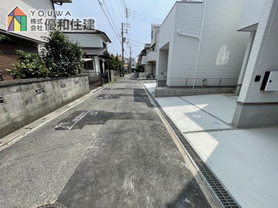【前面道路含む現地写真】 | 新築戸建　明石市東野町１期２号棟