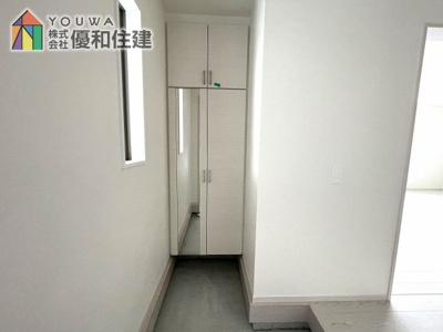 【玄関】 | 新築戸建　明石市東野町１期２号棟