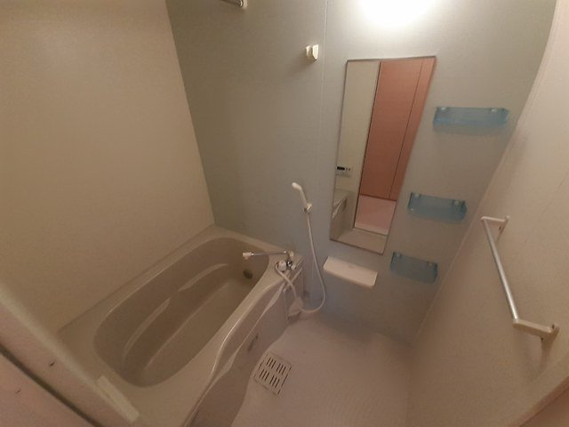 アンソレイエ飾磨　Ⅱ番館の浴室