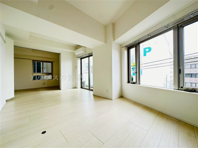 【居間・リビング】 | イーストサイド