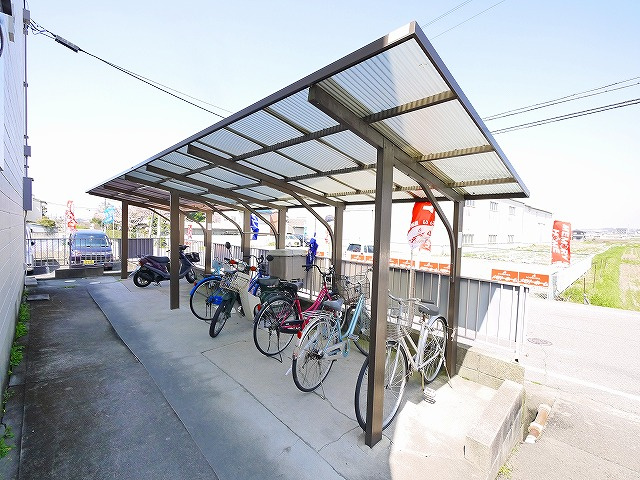 乙木ハイツBのその他共用部分|自転車置き場