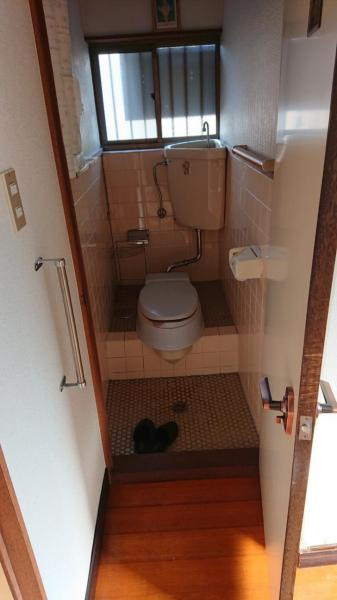 大垣市番組町のトイレ|１階トイレ