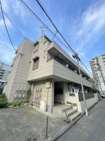 プラムコートの外観|★新宿駅も徒歩4分です★