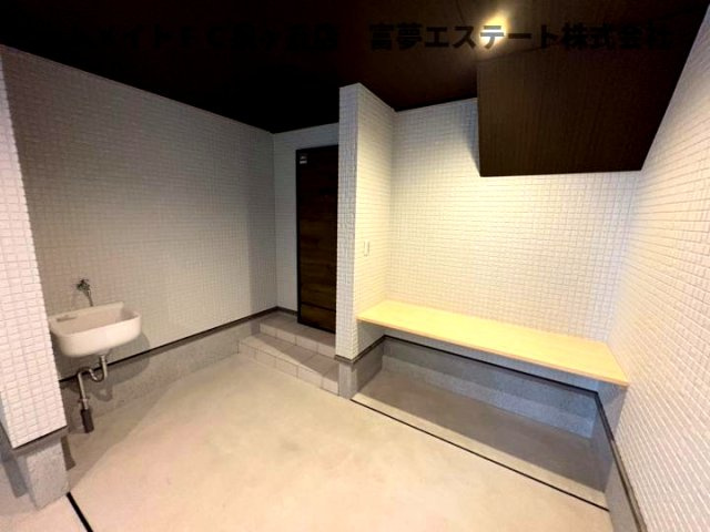あんしん+VieM深井中町13-1014の駐車場
