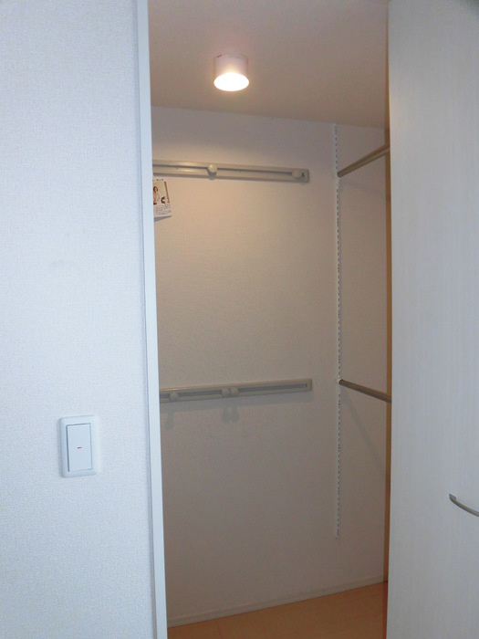 セレーネ|105 ワンステップクローゼット