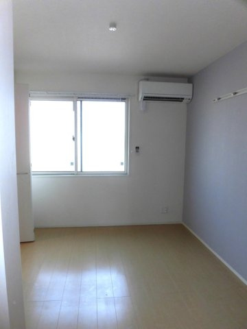 セレーネの洋室|105 北側洋室