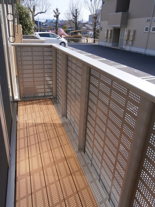 ボナールTOMO A棟のバルコニー|102 バルコニー