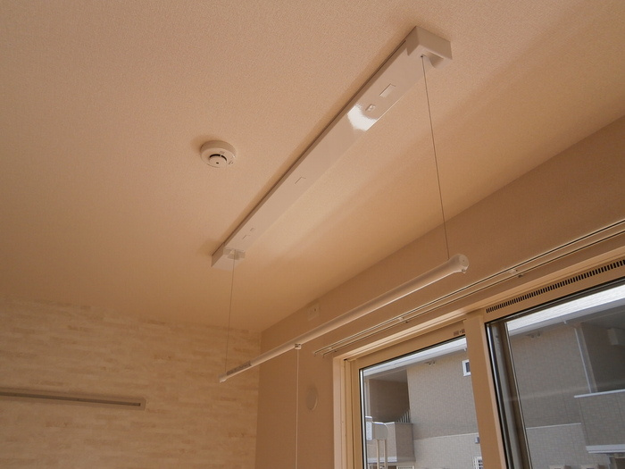 ボナールTOMO A棟|102 室内物干し