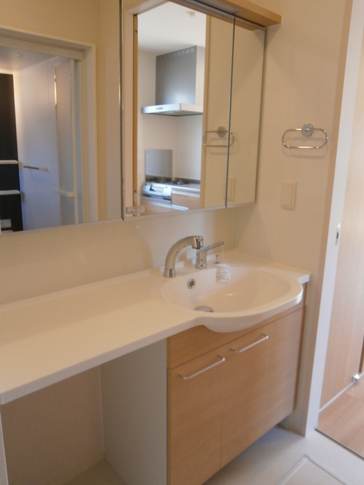 ボナールTOMO A棟|102 洗髪洗面化粧台