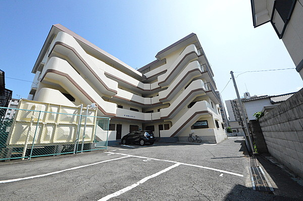 第１永和レジデンスの外観