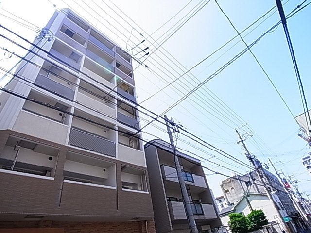 神戸市兵庫区塚本通６丁目の賃貸マンションの外観