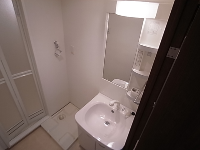 神戸市兵庫区塚本通６丁目の賃貸マンションの洗面所