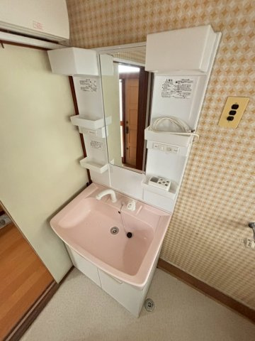 【独立洗面台】