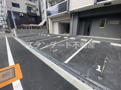 【駐車場】 | エスリードレジデンス梅田フロント