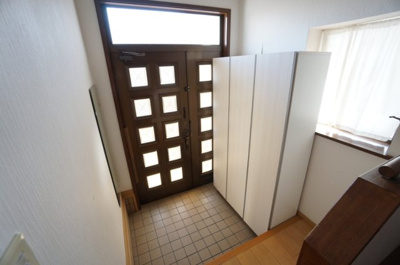 【玄関】 | 芝生町四丁目賃貸一戸建て