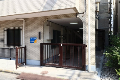 【エントランス】 | コーポ松美