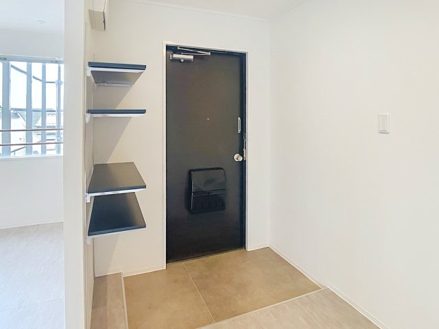 BRICKの玄関