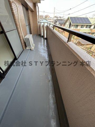 仲介手数料０円！ホーム岩崎台のバルコニー