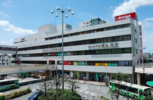 グリーンプラザ３号館の外観|外はこのようになっています