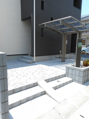 アルメゾンコスメアのエントランス|清潔なエントランスです