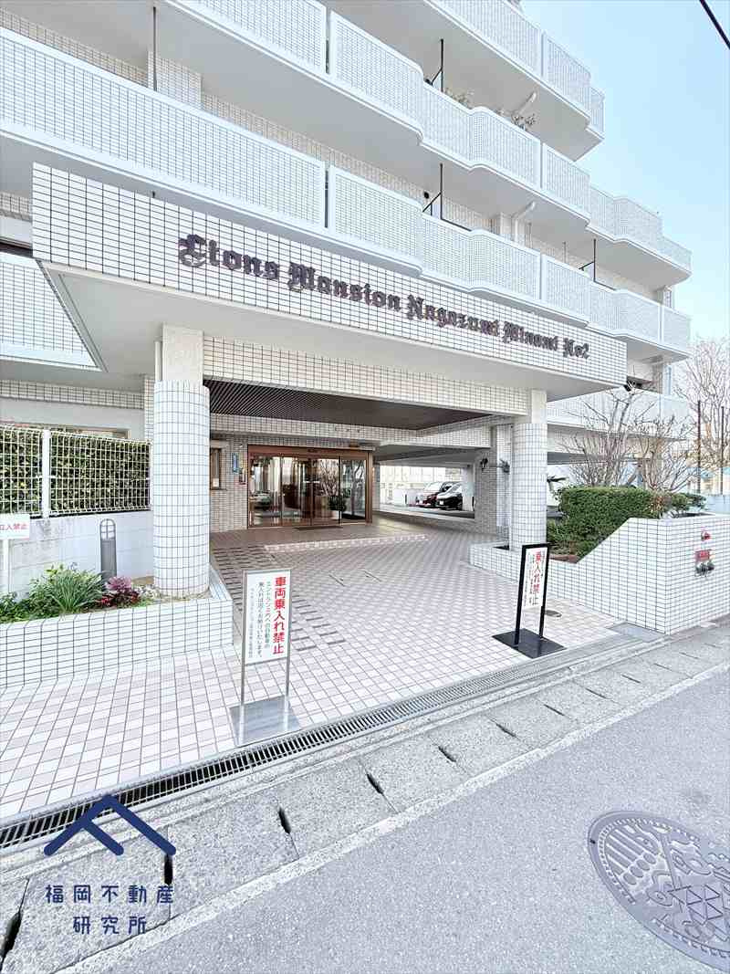 ライオンズマンション長住南第2の駐車場