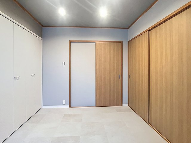 メリディアンコートの洋室