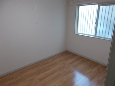 【寝室】 | ルミエール（六ツ師） | ※写真は別号室