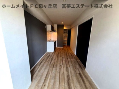 【居間・リビング】 | プロフォンド | リビングと洋室の間仕切りを閉めたとき