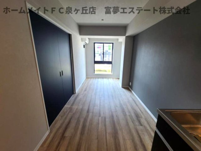 【居間・リビング】 | プロフォンド | リビングと洋室の間仕切りを閉めたとき