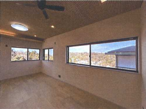 鎌倉市笛田6丁目　フルリノベーショ中古戸建の洋室