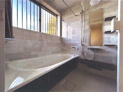 鎌倉市笛田6丁目　フルリノベーショ中古戸建の浴室