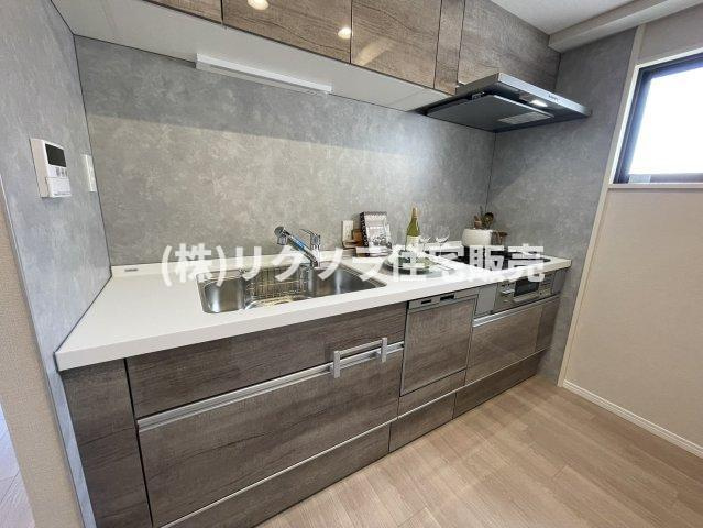 ダイアパレス香里園ブライトスクエアのキッチン|■物件内覧・資金計画相談・住宅ローン相談、リフォーム相談、お問合せ受付中■
※当日・翌日のご内覧、ご相談はお電話でのお問合せがスムーズです！