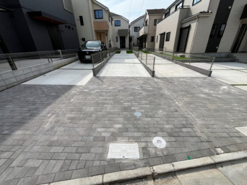 祝　成約済み　八王子市　緑町　新築戸建て　２期の駐車場|～仲介手数料無料☆八王子ひなた不動産～　八王子市緑町　新築戸建て