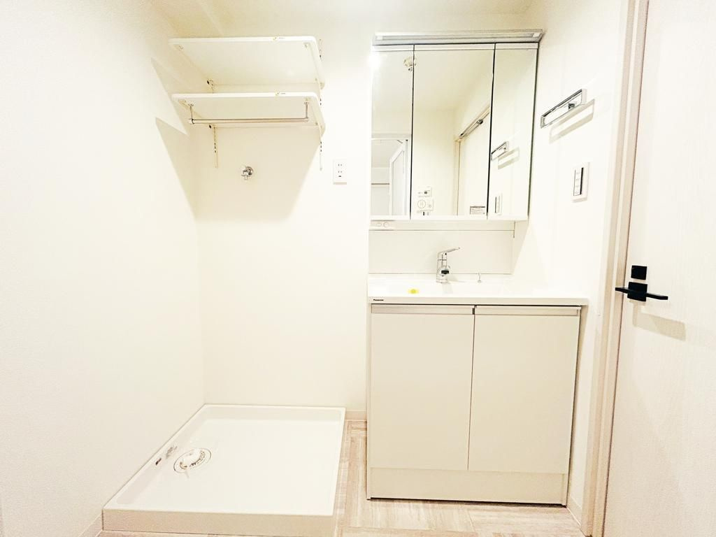 昭島市大神町３丁目の中古マンションの独立洗面台