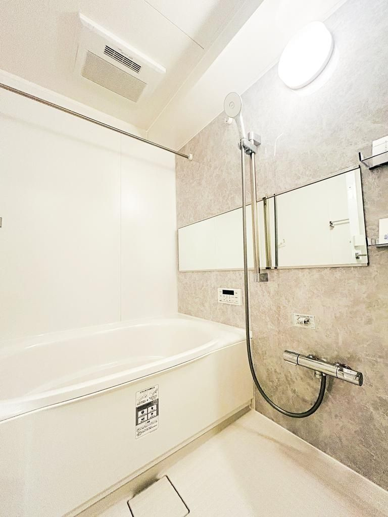 昭島市大神町３丁目の中古マンションの浴室