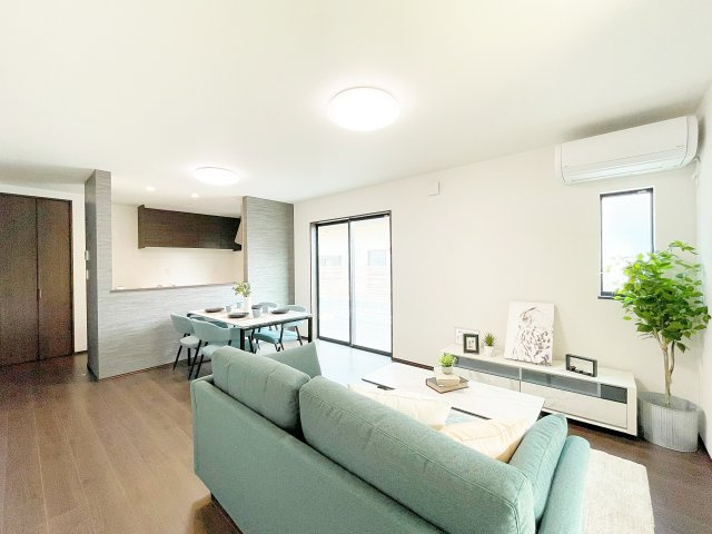 伊達市箱崎字布川　CLEIAS TOWN　の居間・リビング